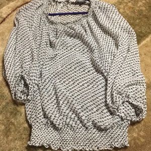 Women’s dress shirt